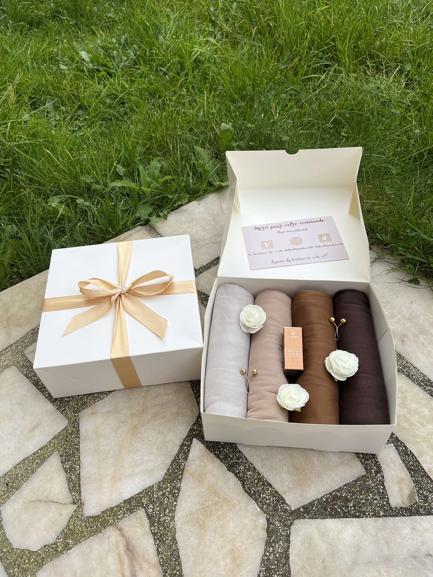 Coffret de quatre voiles