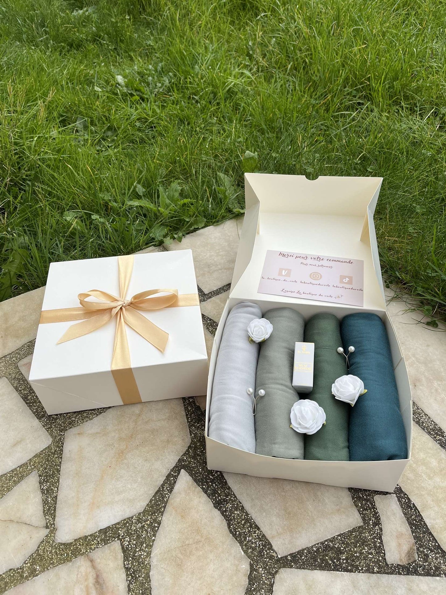 Coffret de quatre voiles